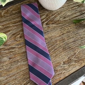 Men’s silk tie. Pink blue and gray.